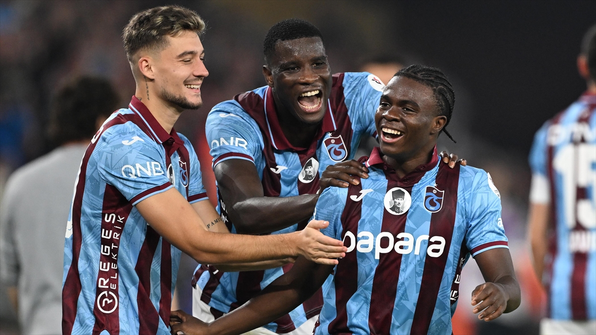 Trabzonspor, Eyüpspor’u mağlup etti Trabzonspor, Eyüpspor’u mağlup etti