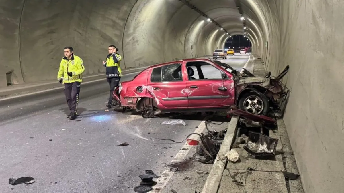 Zonguldak’ta feci kaza: Otomobilin hız kadranı 200’de takılı kaldı