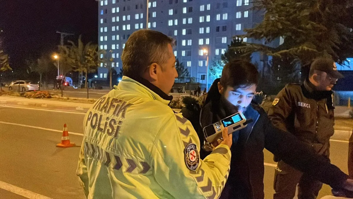 Karaman’da alkollü çıkan elektrikli bisiklet sürücüsü: Çirkin çıkmışım