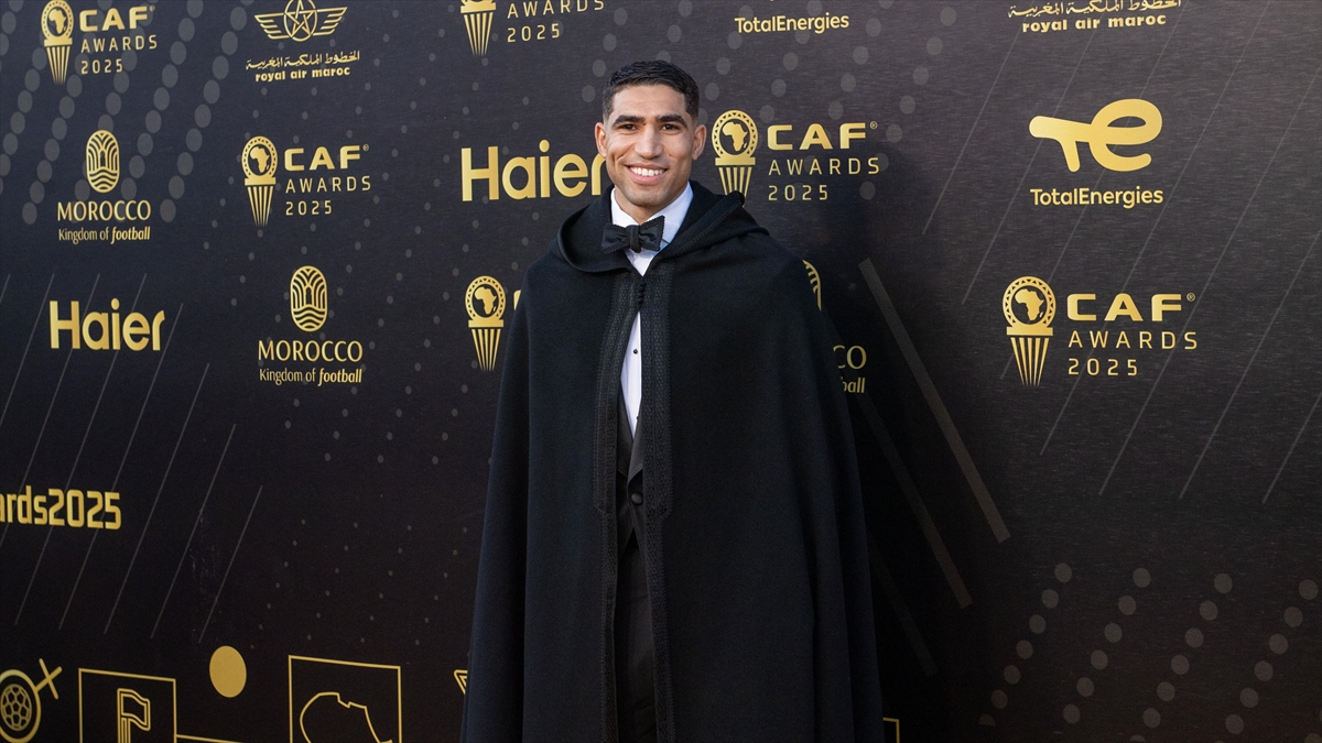 Afrika’da yılın futbolcusu ödülünü Achraf Hakimi kazandı