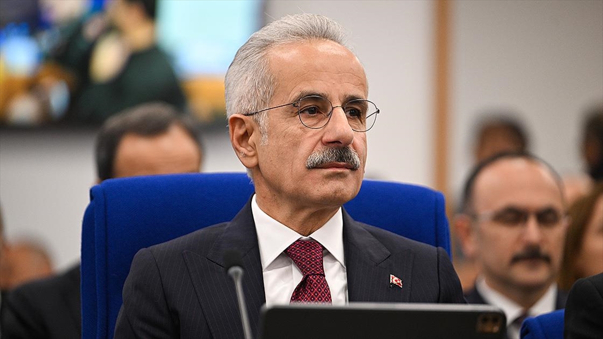 Bakan Uraloğlu: Hızlı tren fabrikamızı Eylül 2026’da tamamlamayı hedefliyoruz