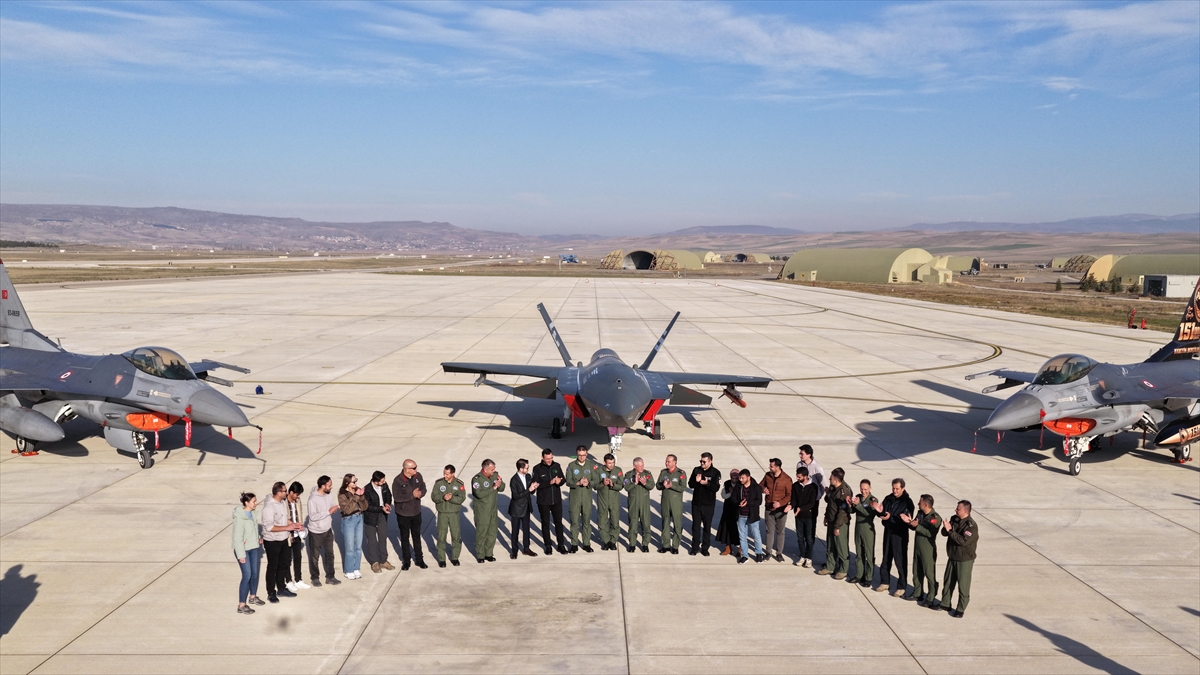 Bayraktar KIZILELMA’nın hava-hava füzesi dünya basınında