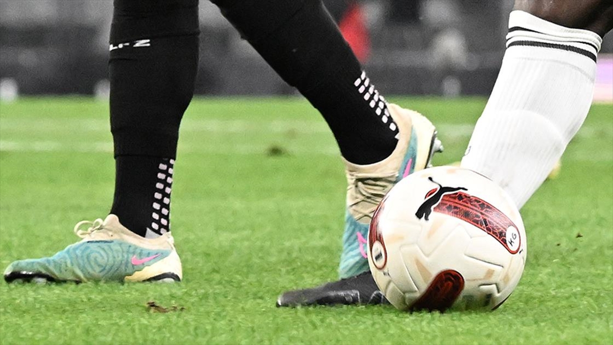 Beşiktaş, Süper Lig’de yarın Fatih Karagümrük’e konuk olacak Beşiktaş, Süper Lig’de yarın Fatih Karagümrük’e konuk olacak