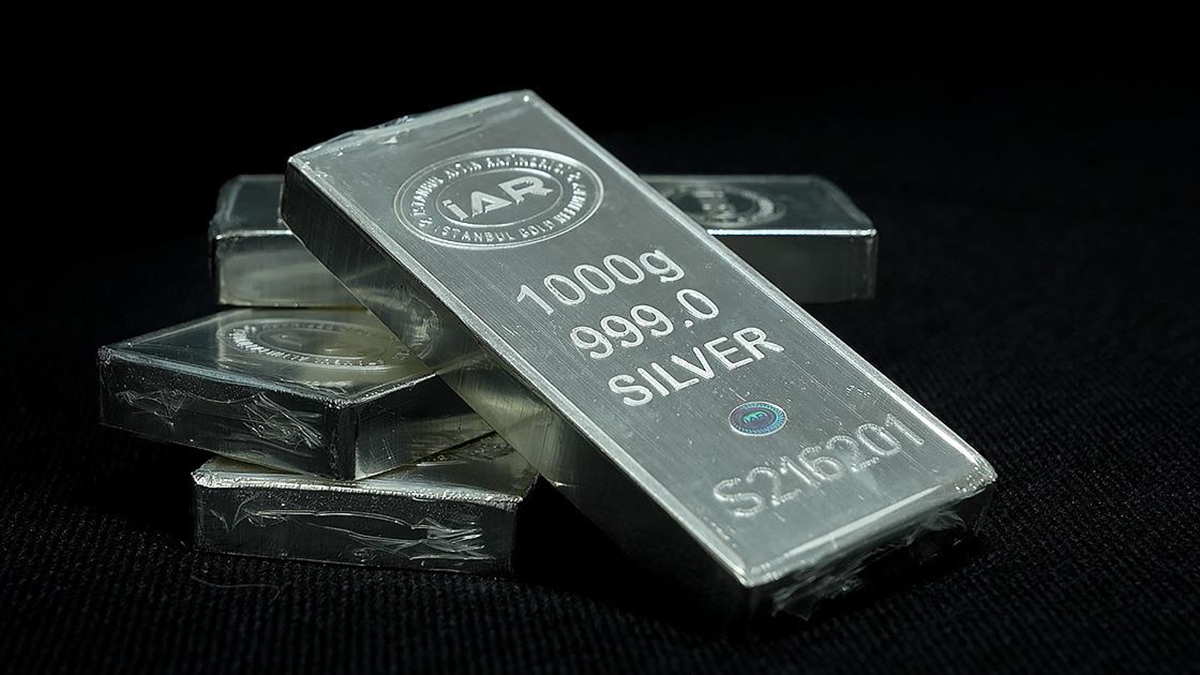 Gümüşte rekor 56 doların üzerine çıktı Gümüşte rekor 56 doların üzerine çıktı