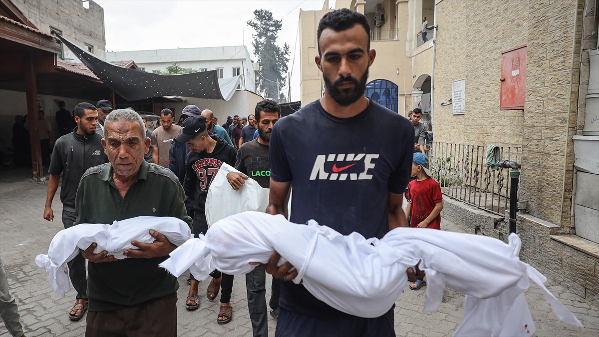 İsrail’in ateşkese rağmen Gazze’ye düzenlediği saldırıda biri çocuk 2 kişi hayatını kaybetti