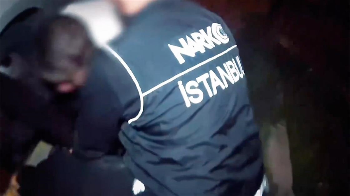İstanbul’da uyuşturucu operasyonunda 9 şüpheli yakalandı