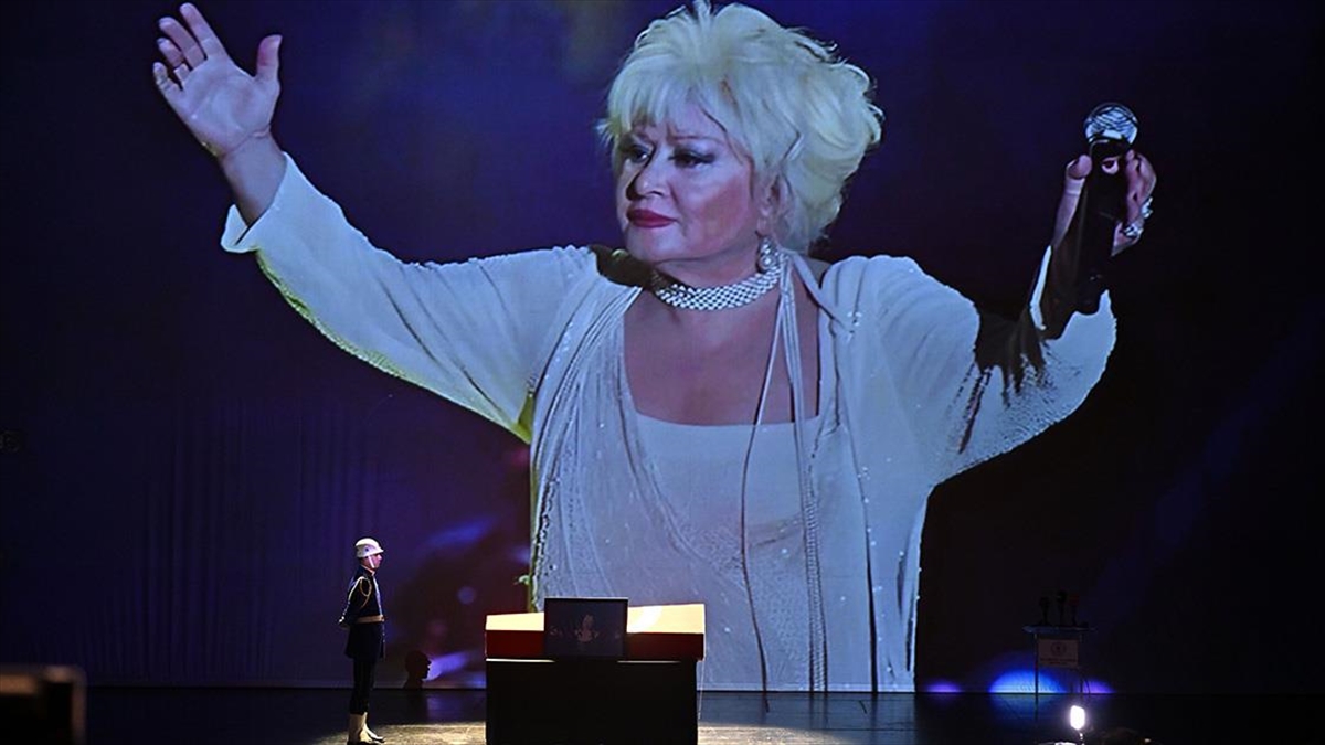 Muazzez Abacı için AKM’de tören düzenlendi