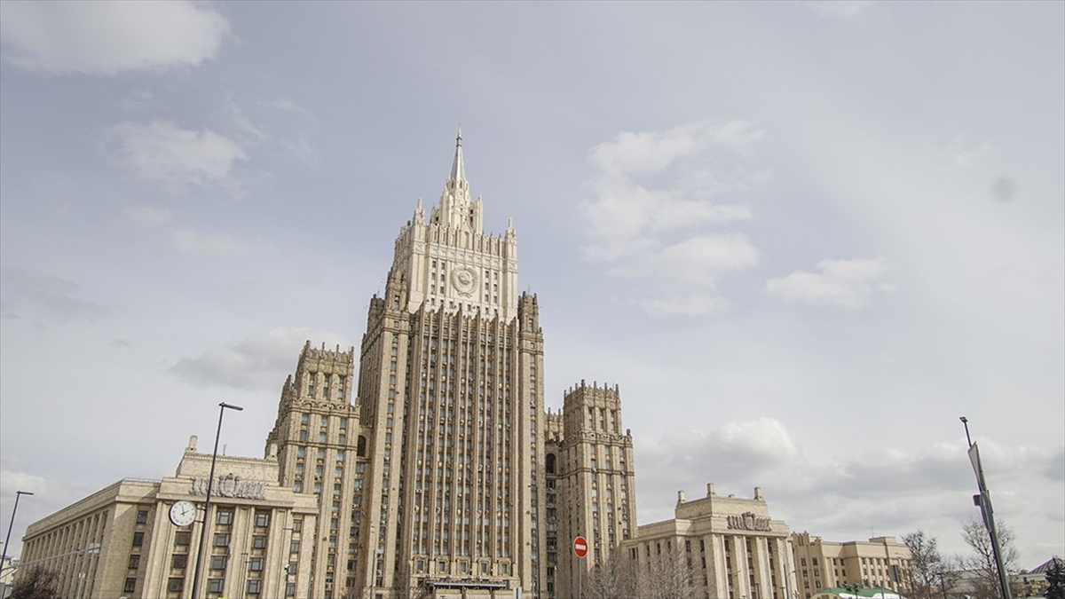 Rusya’dan Japonya Dışişleri Bakanlığı Sözcüsü dahil 30 Japon vatandaşına ülkeye giriş yasağı