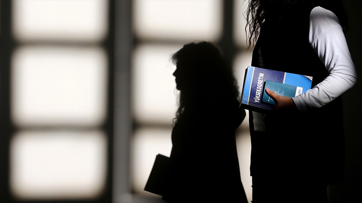 Türkiye’de yükseköğretim sistemine kayıtlı öğrenci sayısı 6,7 milyon oldu Türkiye’de yükseköğretim sistemine kayıtlı öğrenci sayısı 6,7 milyon oldu