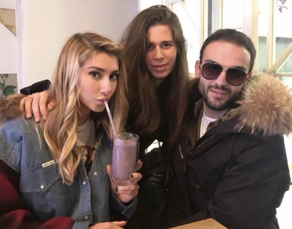 Sercan Yaşar’ın CHP’li Lal Denizli ile görüntüleri ortaya çıktı… Sercan Yaşar’ın CHP’li Lal Denizli ile görüntüleri ortaya çıktı…