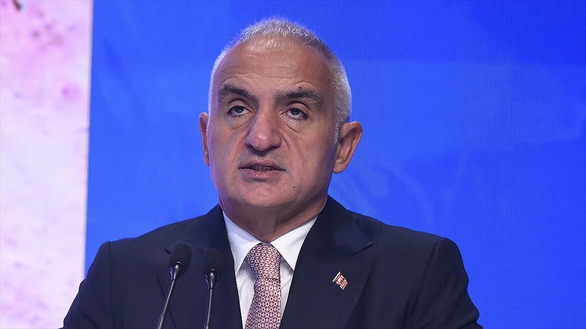 Bakan Ersoy’dan UNESCO’nun “Dünya Türk Dili Ailesi Günü” kararına ilişkin açıklama Bakan Ersoy’dan UNESCO’nun “Dünya Türk Dili Ailesi Günü” kararına ilişkin açıklama