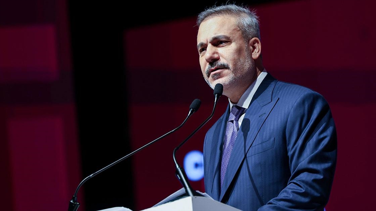 Dışişleri Bakanı Fidan: Filistin her zaman bizim için bir pusuladır İslam dünyasının ana amacıdır Dışişleri Bakanı Fidan: Filistin her zaman bizim için bir pusuladır İslam dünyasının ana amacıdır