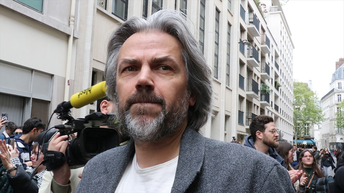 Fransız milletvekilinden “Gazze’de soykırım sürerken Noel’i coşkuyla kutlamak imkansız” vurgusu