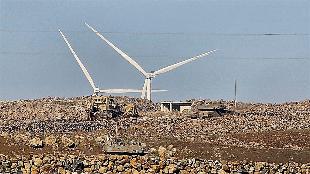 İsrail, Suriye’nin güneyindeki Kuneytra’da bir yılda 12 bin dönümlük alanı işgal etti İsrail, Suriye’nin güneyindeki Kuneytra’da bir yılda 12 bin dönümlük alanı işgal etti