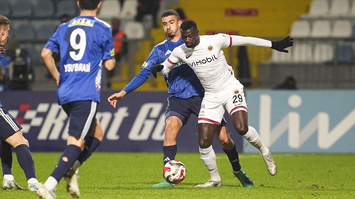 Kasımpaşa ile Gençlerbirliği berabere kaldı Kasımpaşa ile Gençlerbirliği berabere kaldı