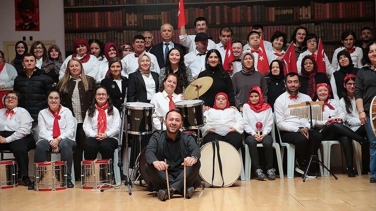 Özel bireyler hayatın ritmini tutuyor Özel bireyler hayatın ritmini tutuyor