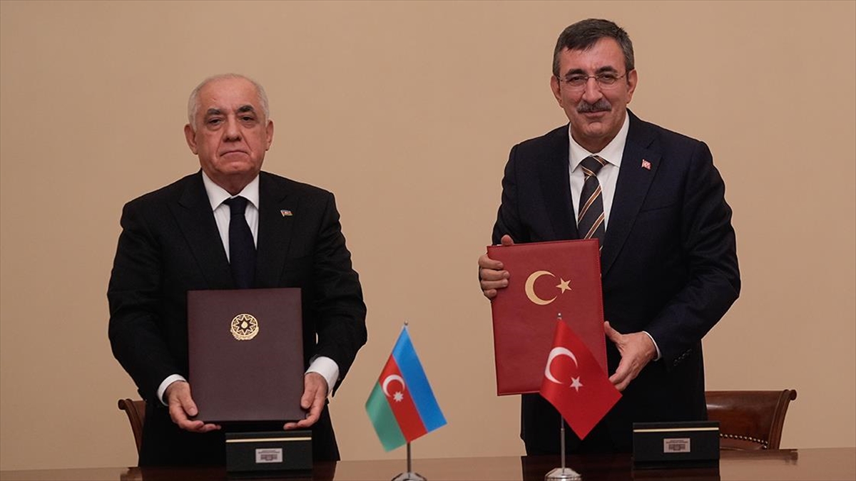 Türkiye ile Azerbaycan arasında 12. Dönem KEK Protokolü imzalandı Türkiye ile Azerbaycan arasında 12. Dönem KEK Protokolü imzalandı