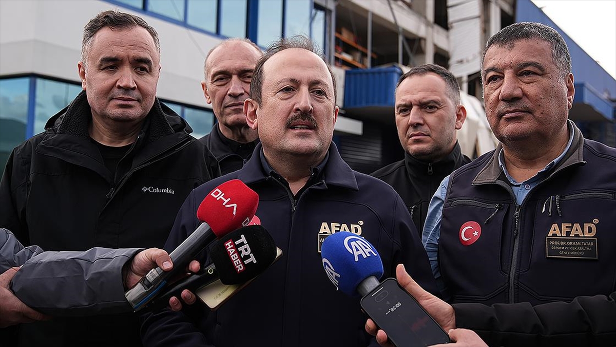 AFAD Başkanı Pehlivan: Personelimiz, İzmir’deki sağanak nedeniyle 112’ye gelen 577 ihbarın tamamına müdahale etti