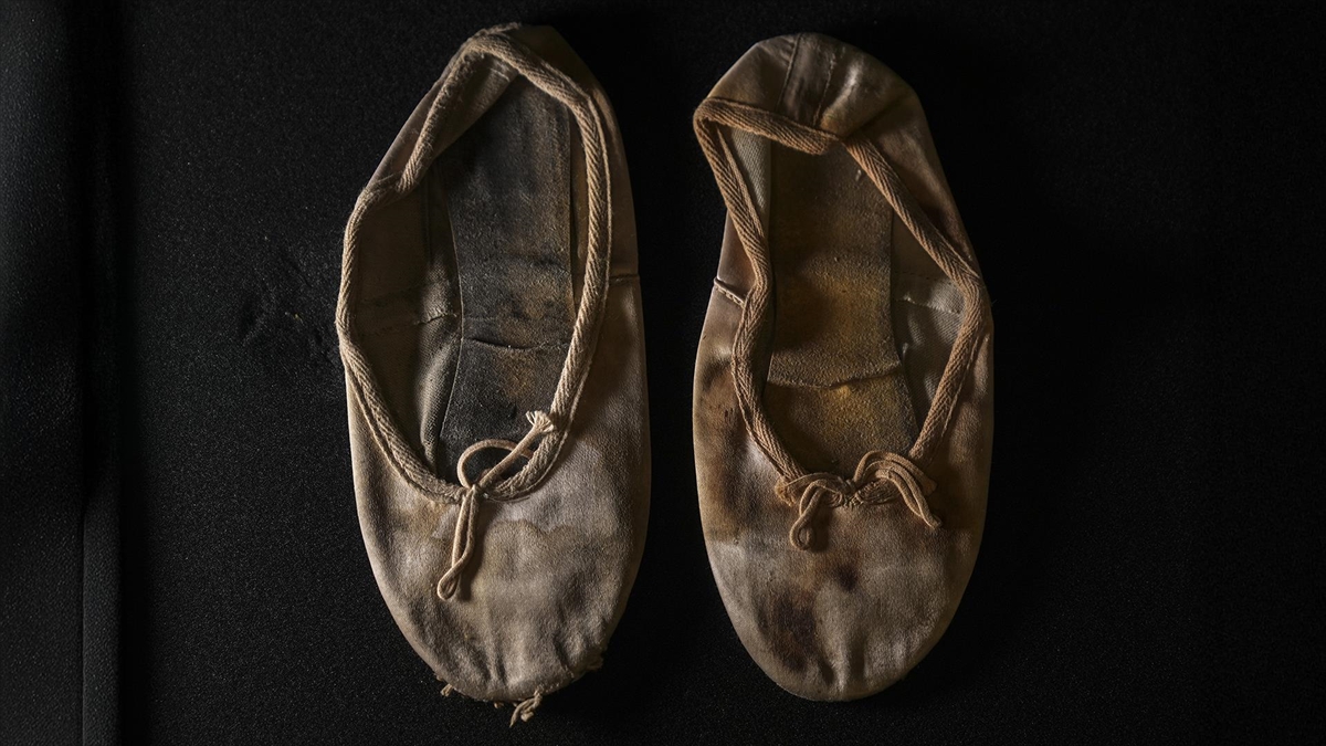 Amy Winehouse’un ikonik bale pabuçları Türk koleksiyonerde