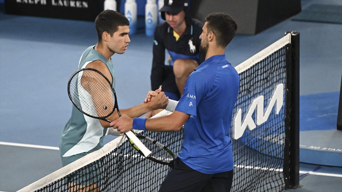 Avustralya Açık’ta tek erkeklerde Djokovic-Alcaraz finali