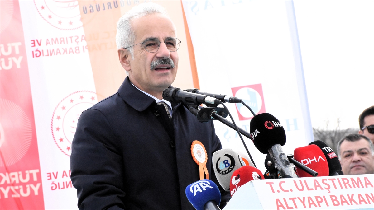 Bakan Uraloğlu: Aksaray-Ortaköy Çevre Yolu’nun açılmasıyla akaryakıttan 32 milyon lira tasarruf sağlanacak