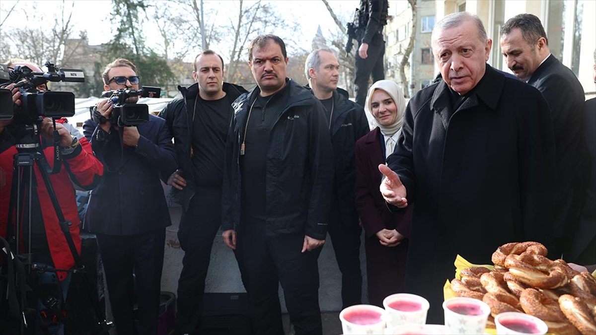 Cumhurbaşkanı Erdoğan, 10 Ocak Çalışan Gazeteciler Günü’nü kutladı