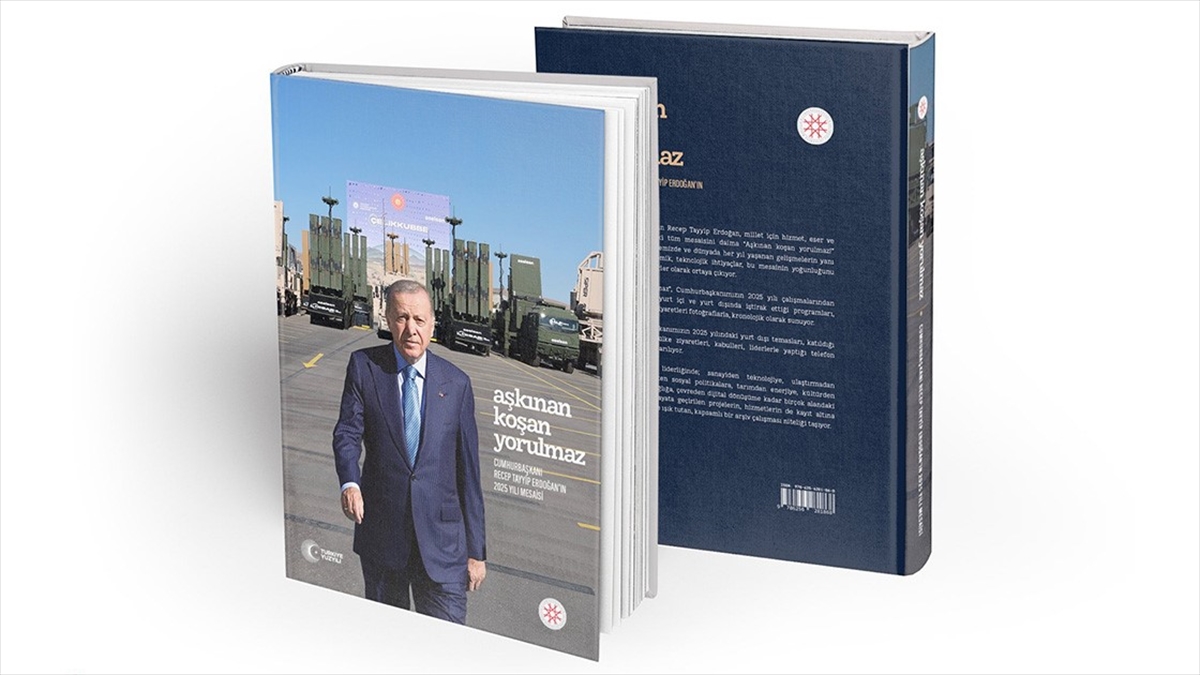 Cumhurbaşkanı Erdoğan’ın 2025 yılındaki faaliyetleri “Aşkınan Koşan Yorulmaz” adlı kitapta derlendi Cumhurbaşkanı Erdoğan’ın 2025 yılındaki faaliyetleri “Aşkınan Koşan Yorulmaz” adlı kitapta derlendi