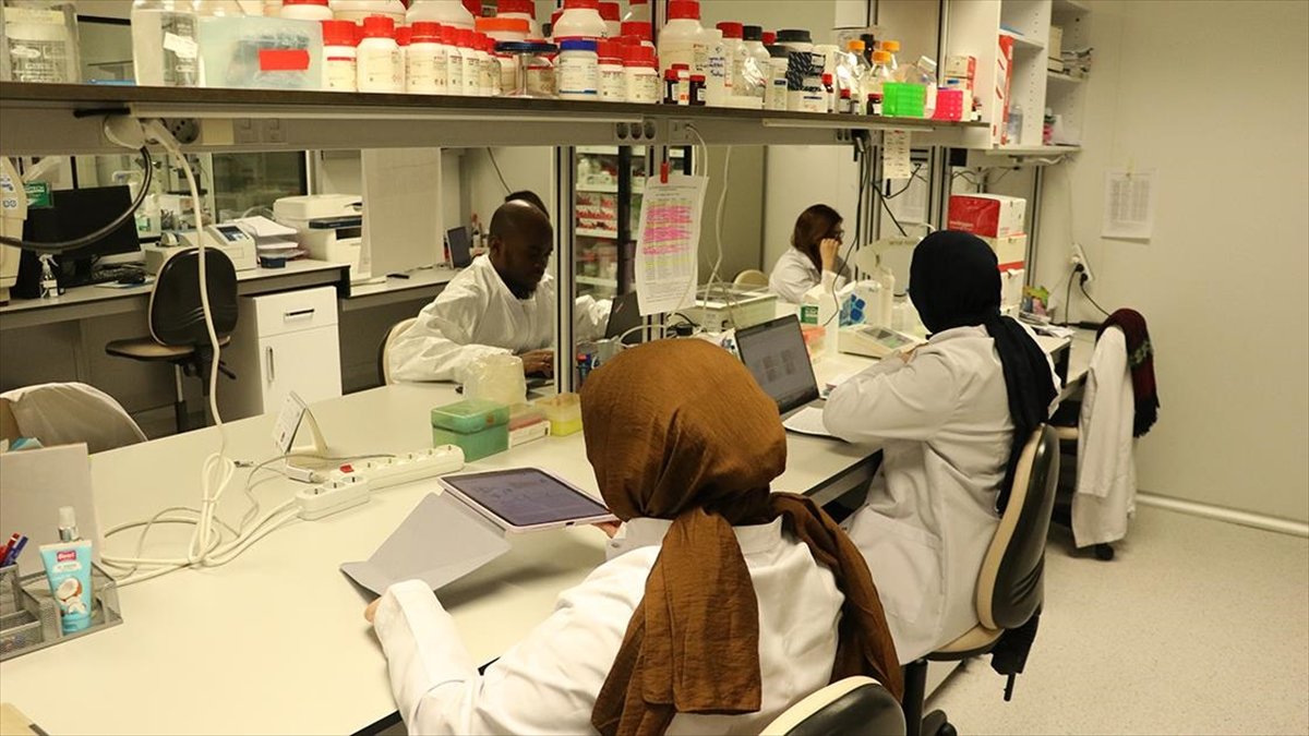 Cumhurbaşkanlığının desteklediği aşı araştırma merkezi salgınlarla mücadelede önemli rol üstlenecek Cumhurbaşkanlığının desteklediği aşı araştırma merkezi salgınlarla mücadelede önemli rol üstlenecek