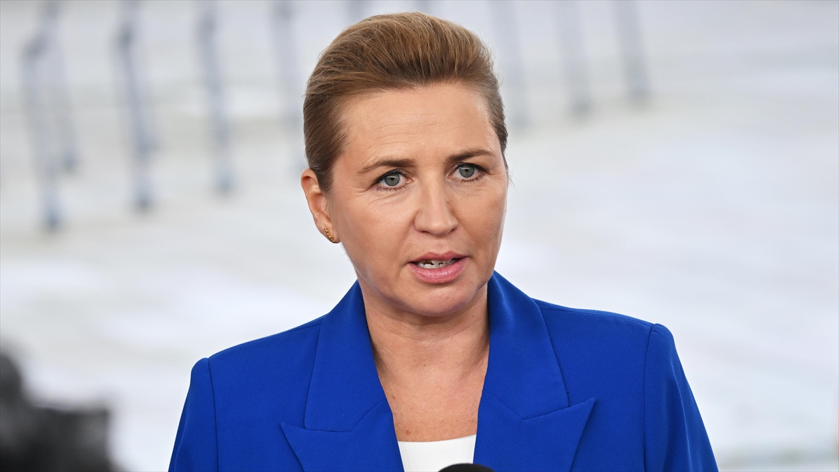 Danimarka Başbakanı Frederiksen Grönland’ın başkenti Nuuk’u ziyaret etti