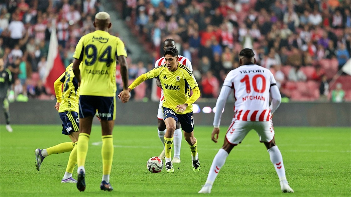 Fenerbahçe ile Samsunspor 75. randevuda