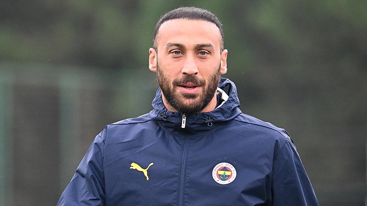 Fenerbahçe’de Cenk Tosun ile yollar ayrıldı