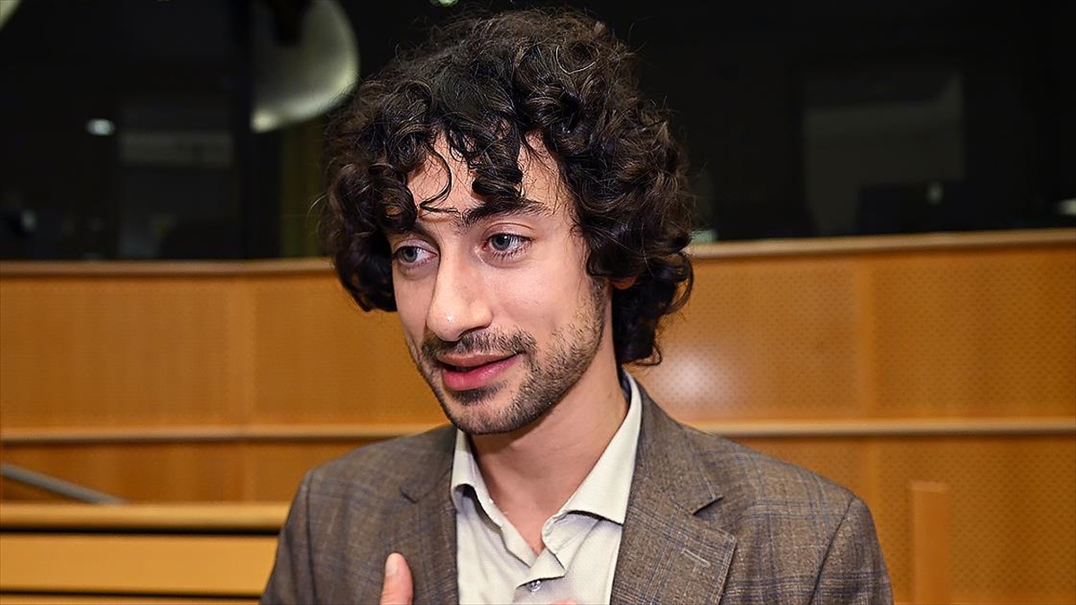 Gazze sorusu nedeniyle işten çıkarılan İtalyan gazeteci, İsrail’e yaptırımları gündeme getirdi