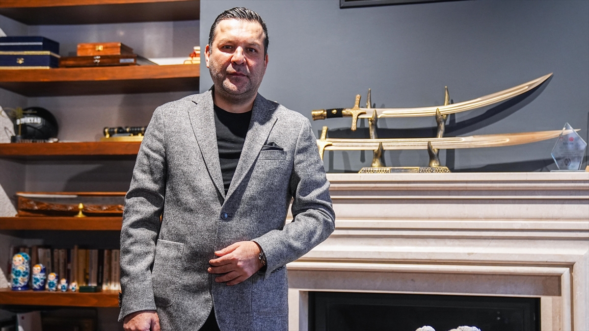 “Gökkuşağı Faşizmi”, LGBTQ+ lobilerinin amaçlarını ele alıyor