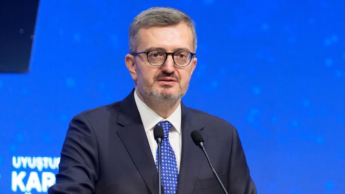 İletişim Başkanı Duran: Amacımız, uyuşturucuyla mücadelede yalnızca ‘cezalandıran’ bir konumda olmak değil