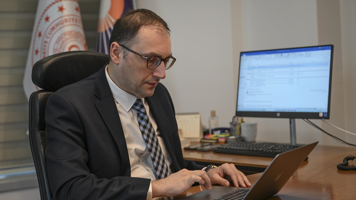 İSTKA Genel Sekreteri Ziya Taşkent, AA’nın “Yılın Kareleri” oylamasına katıldı