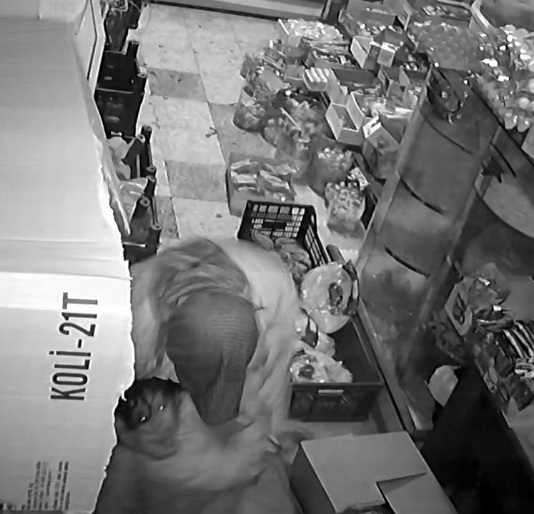 Gaziantep’te kan donduran saldırı: 11 yaşındaki kızı bıçaklandı