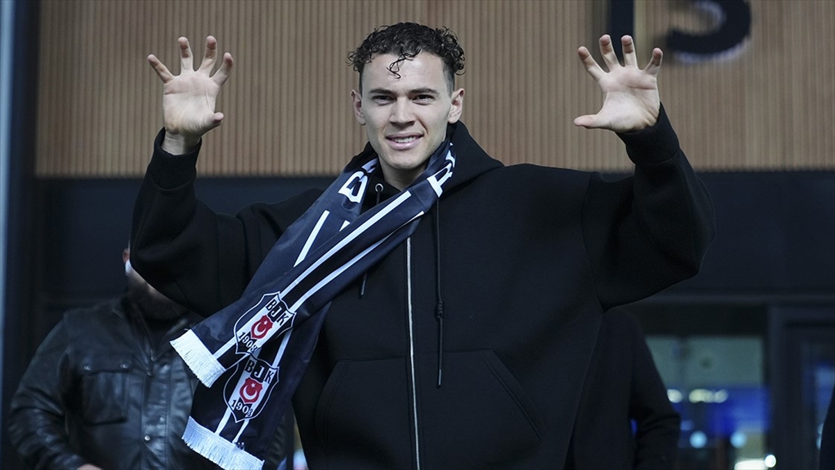 Kristjan Asllani, Beşiktaş’ın 195. yabancı futbolcusu oldu