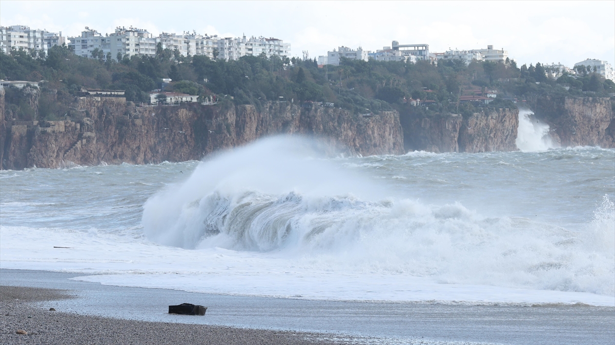 Meteorolojiden denizlerde fırtına uyarısı