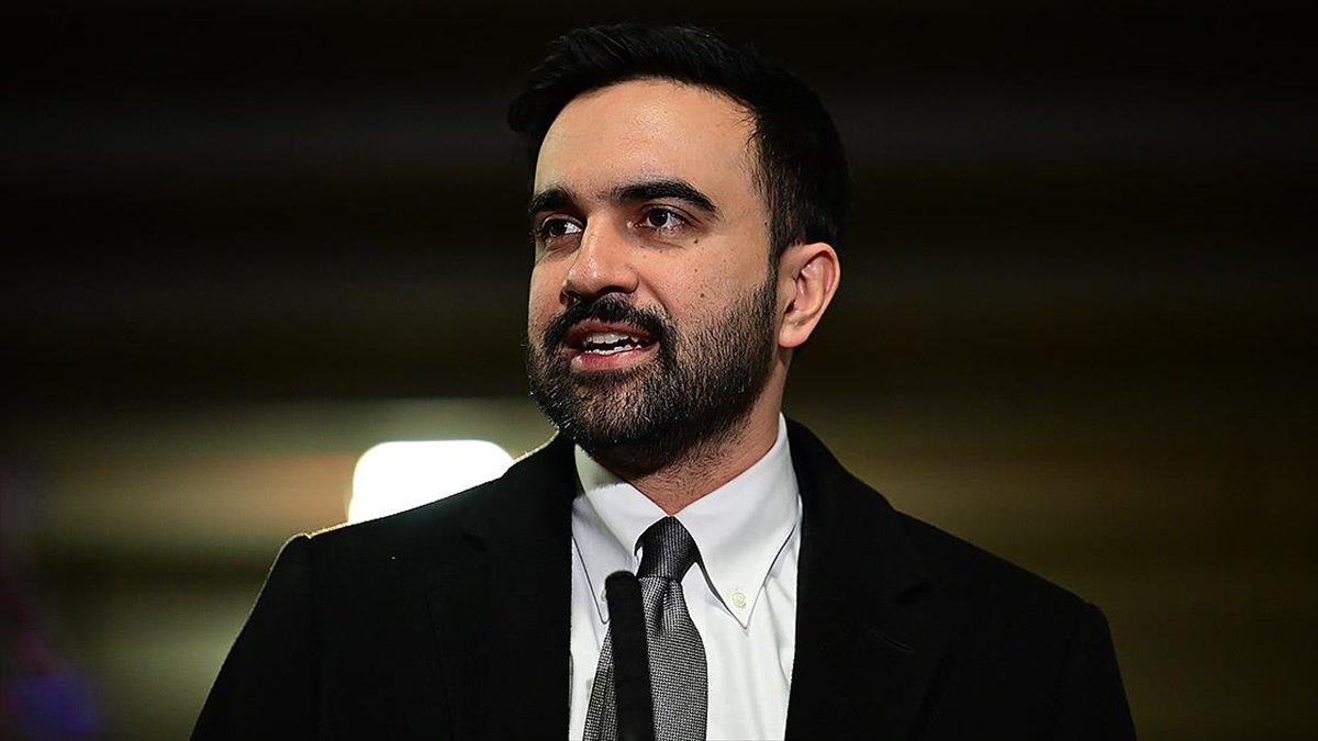 New York Belediye Başkanı Mamdani, kentin zenginlerinden alınan vergilerin artırılmasını savundu New York Belediye Başkanı Mamdani, kentin zenginlerinden alınan vergilerin artırılmasını savundu