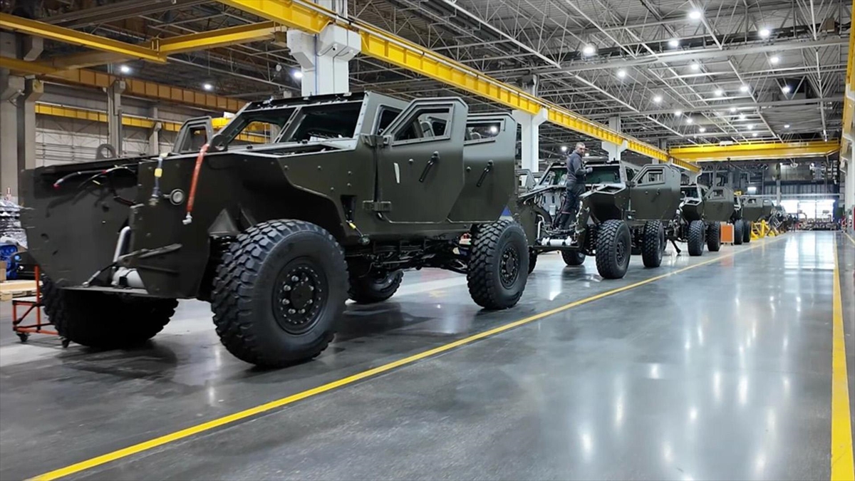 Otokar, “dev zırhlı araç ihalesi”ndeki ortağını satın alıyor