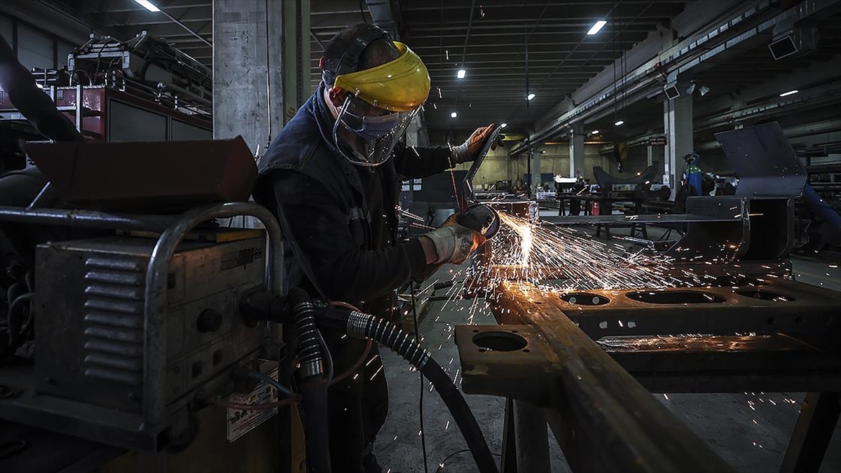 Sanayi üretim endeksi Kasım 2025’te aylık yüzde 2,5, yıllık yüzde 2,4 arttı