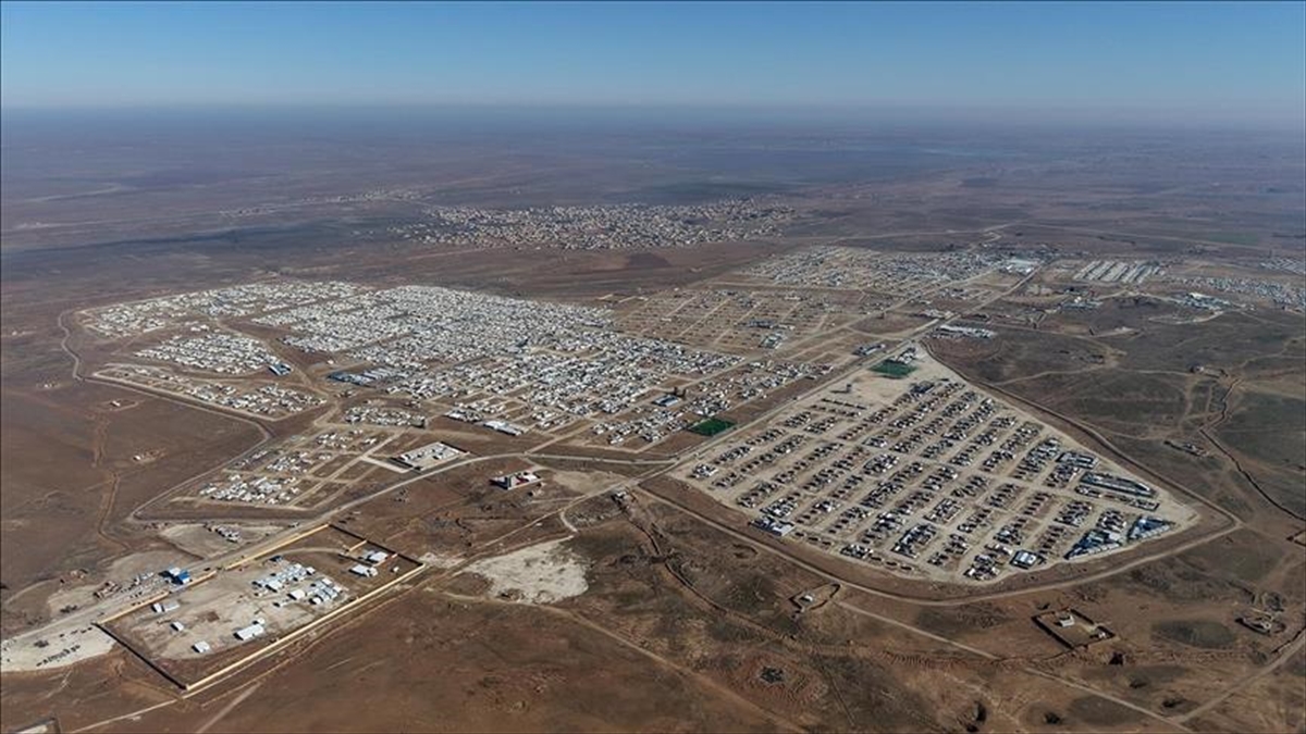 Suriye ordusu, Hol Kampı ve çevresini askeri bölge ilan etti