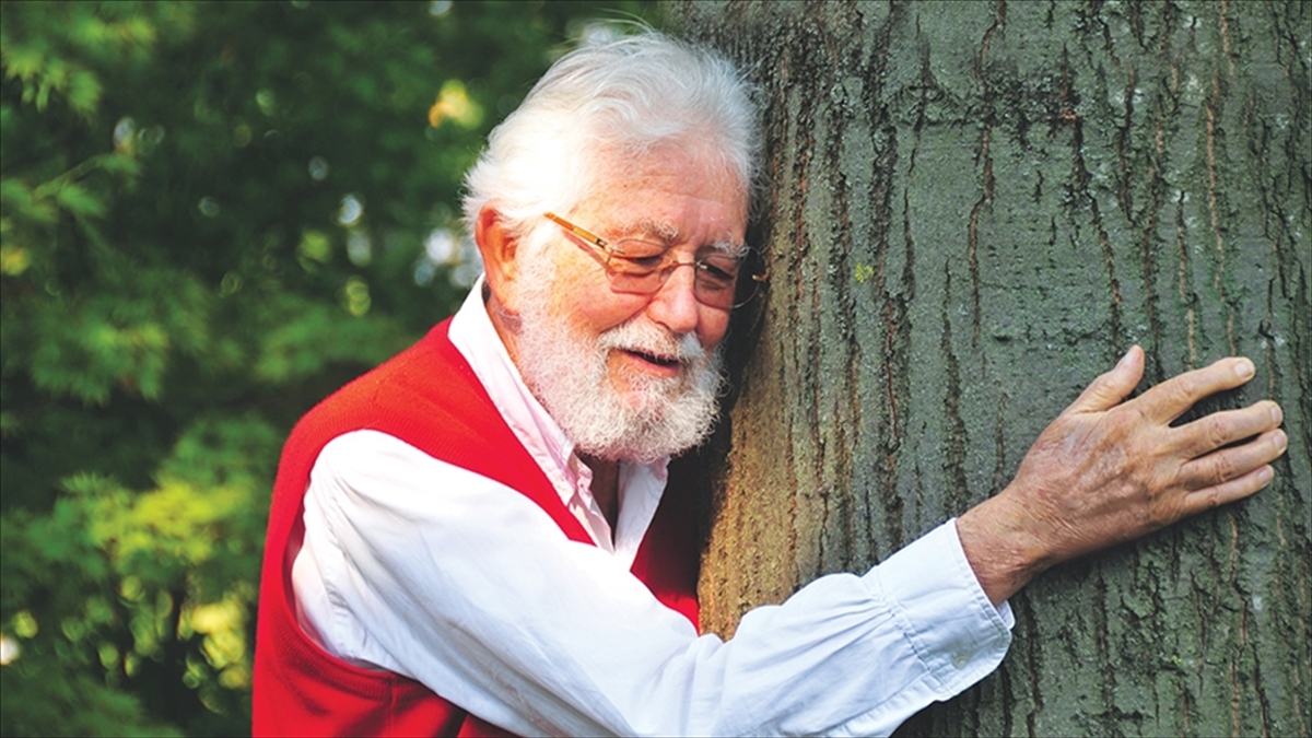 “Toprak Dede” Hayrettin Karaca vefatının altıncı yılında hayırla anılıyor