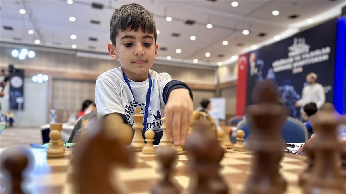 Türkiye satrançta “yetenek merkezi” haline geldi