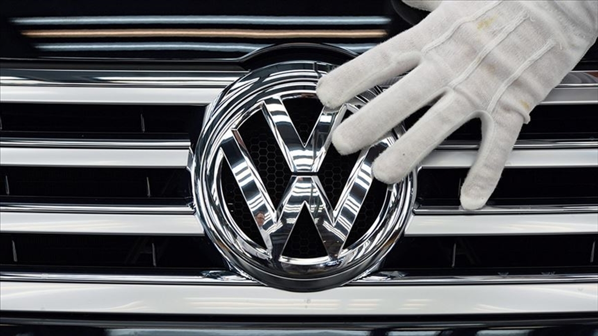 Volkswagen’in araç teslimatı, tarifeler ve Çin pazarındaki zorlukların etkisiyle 2025’te düştü