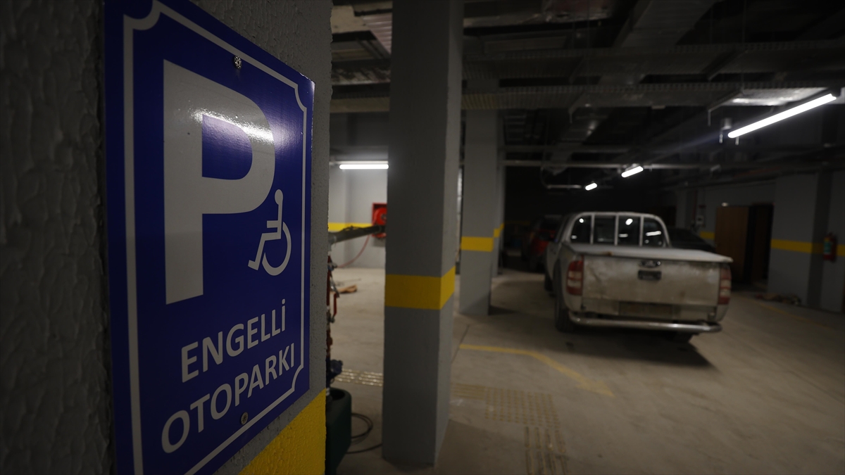 “Yeniden inşa edilen Malatya’da” trafik yer altı otoparklarıyla rahatlayacak