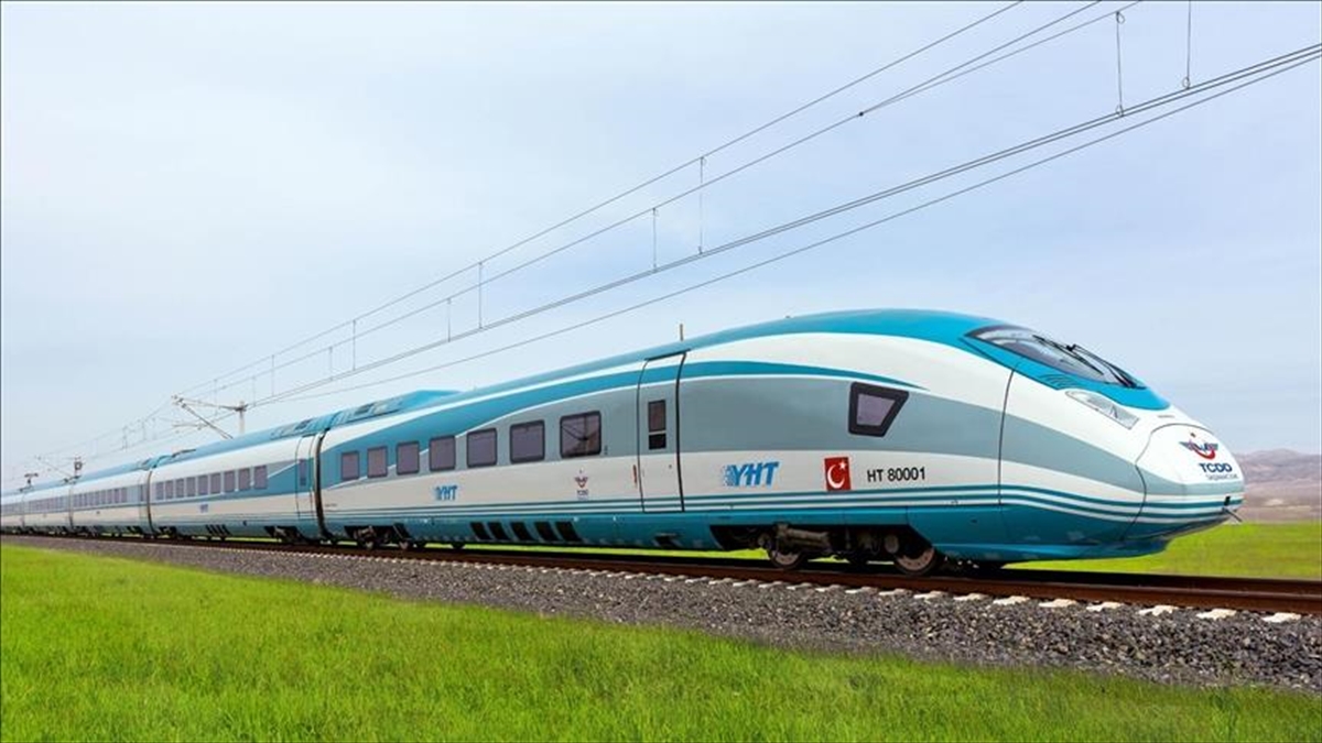 YHT’ler bugüne kadar 106 milyon yolcu taşıdı YHT’ler bugüne kadar 106 milyon yolcu taşıdı