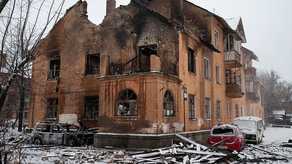 Zelenskiy, Rusya’nın bir haftada yaklaşık 1100 İHA ve 50’den fazla füzeyle saldırdığını belirtti