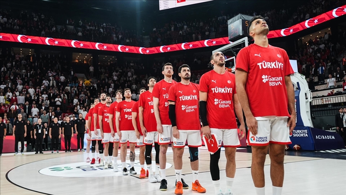 A Milli Erkek Basketbol Takımı, yarın Sırbistan’a konuk olacak