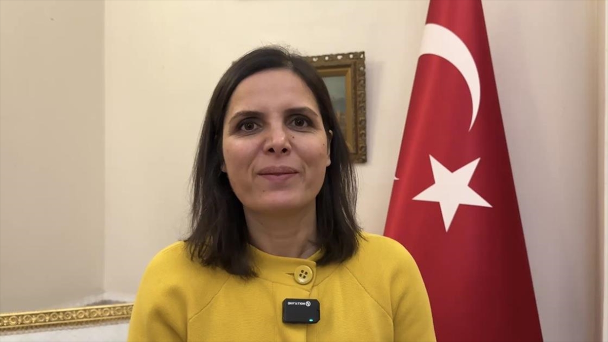 ABD’deki kariyerini bırakıp ülkesinde araştırmalarını sürdüren bilim kadınının en büyük motivasyonu gençler